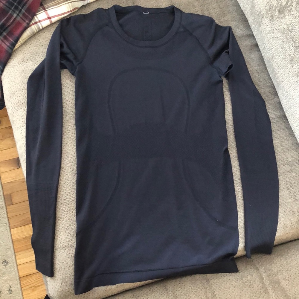 Lululemon Swiftly Tech Long Sleeve
